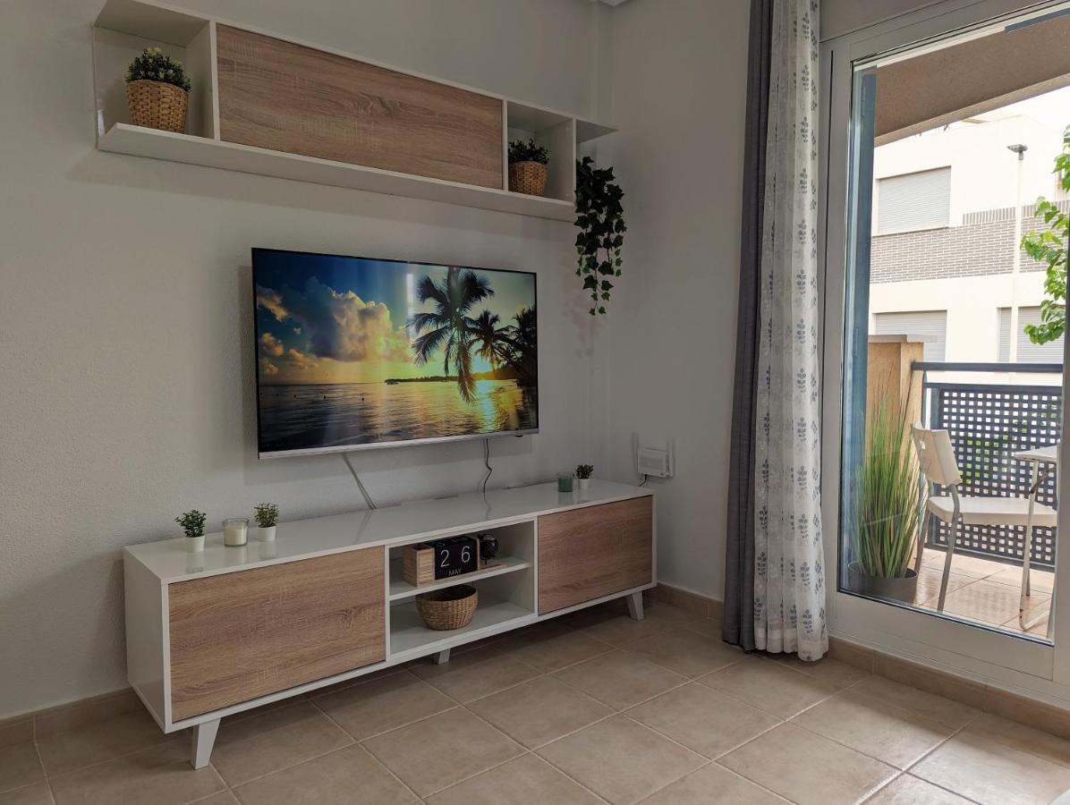 Apartment Palmeras - Con Terraza, Barbacoa, Aire Acondicionado Y A 250m De La Playa! *